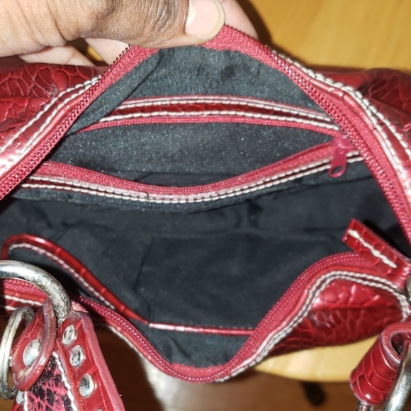 Handbag - Picture 4 of 8